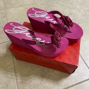 Guess Pink Flip Flop Sandals Size 8